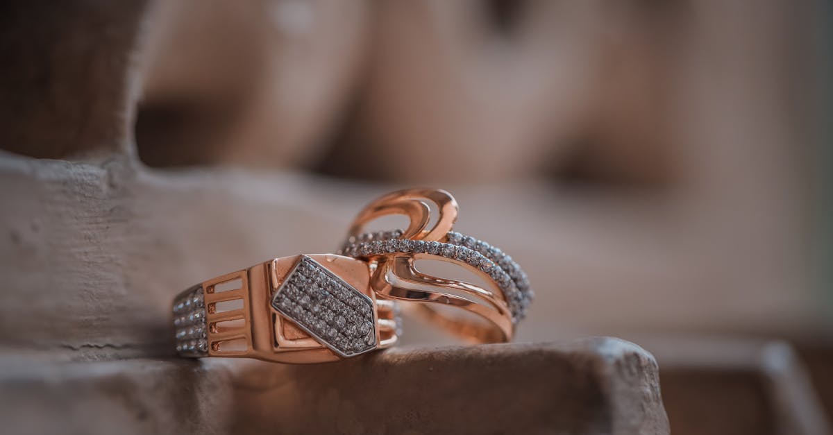 Cluster Engagement Rings: A Modern Twist on Tradition