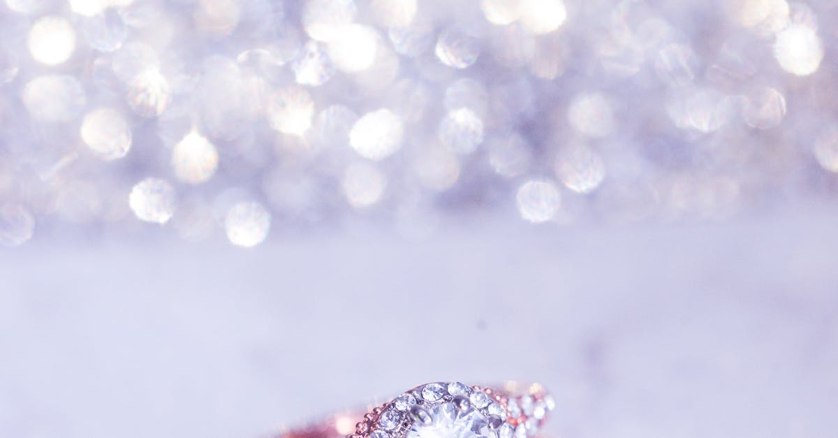 How to Authenticate and Appraise Vintage Engagement Rings